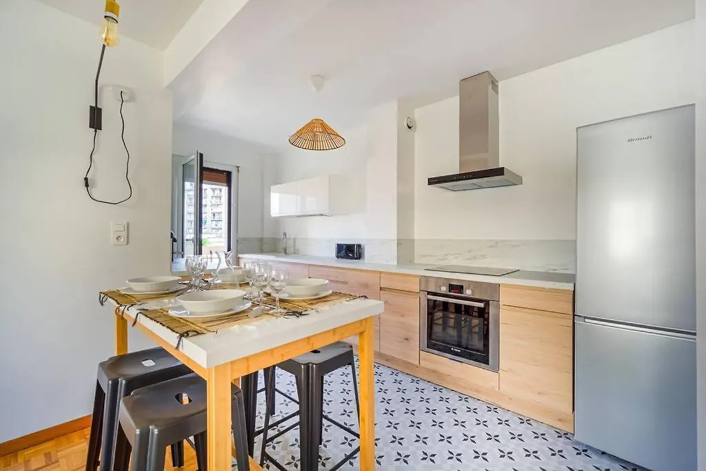 Beau T3 Grand Balcon Plage/Calanques/Vieux Port Marseille Apartment